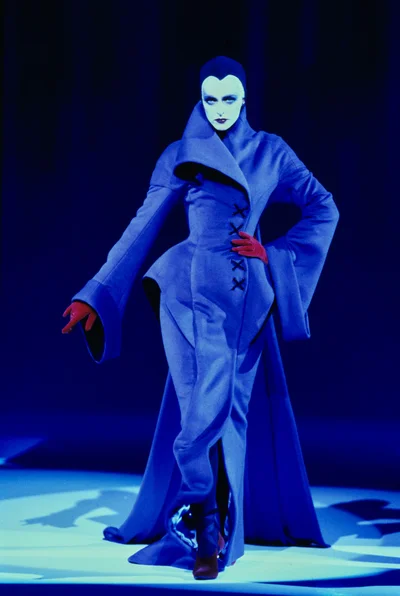Look 19